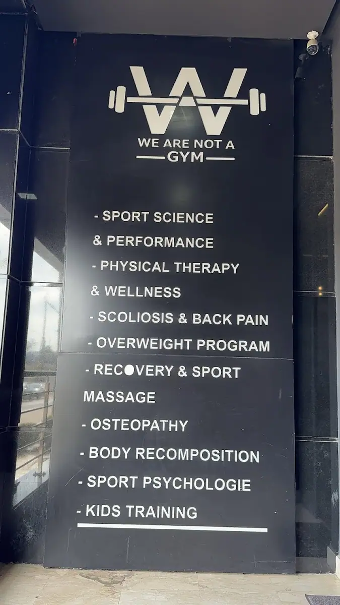 We Are More · Fitness & Musculation · Casablanca