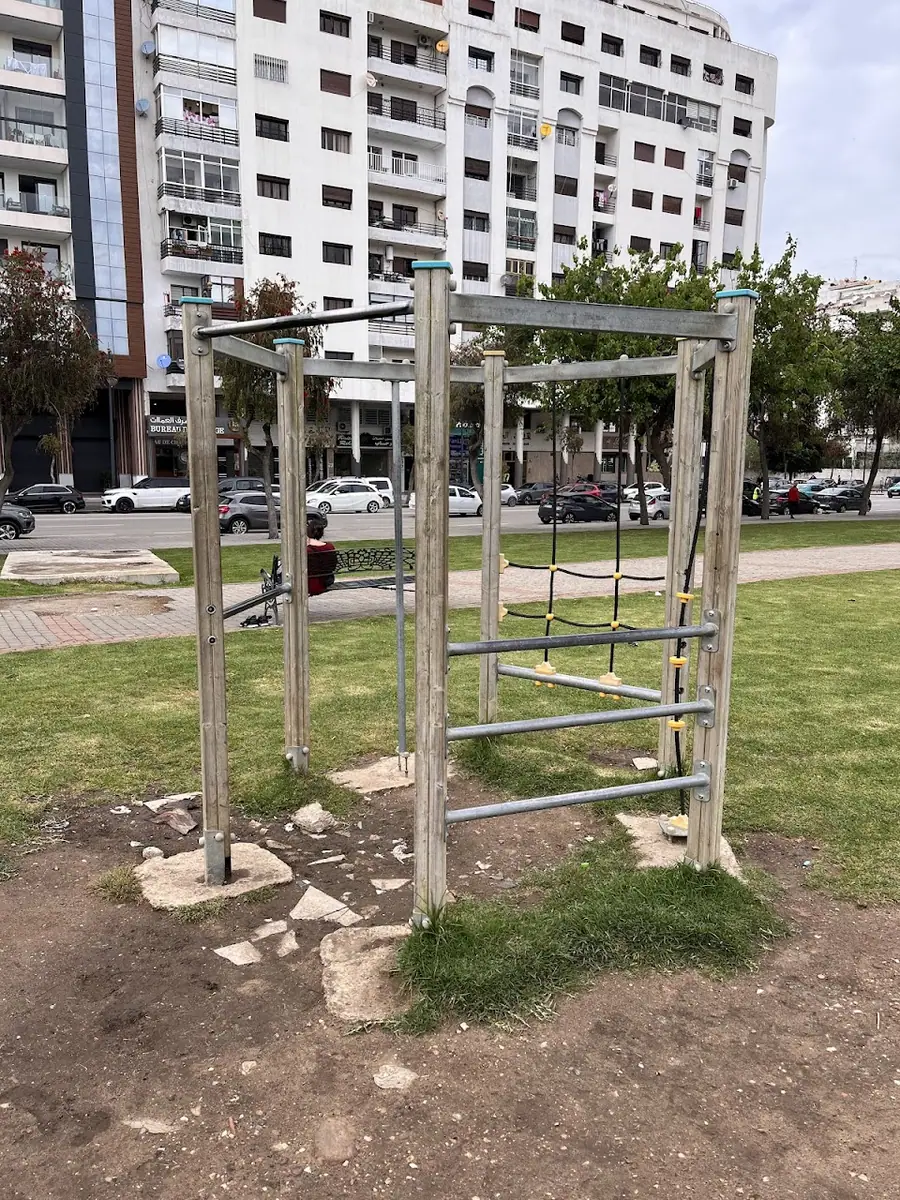 Outdoor gym sport calisthenics · Fitness & Musculation · Tanger · photo 3