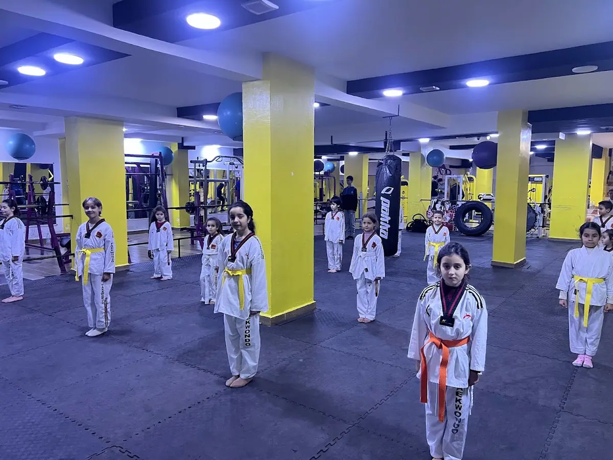 نادي سلمان للرياضة · Fitness & Musculation · Tétouan