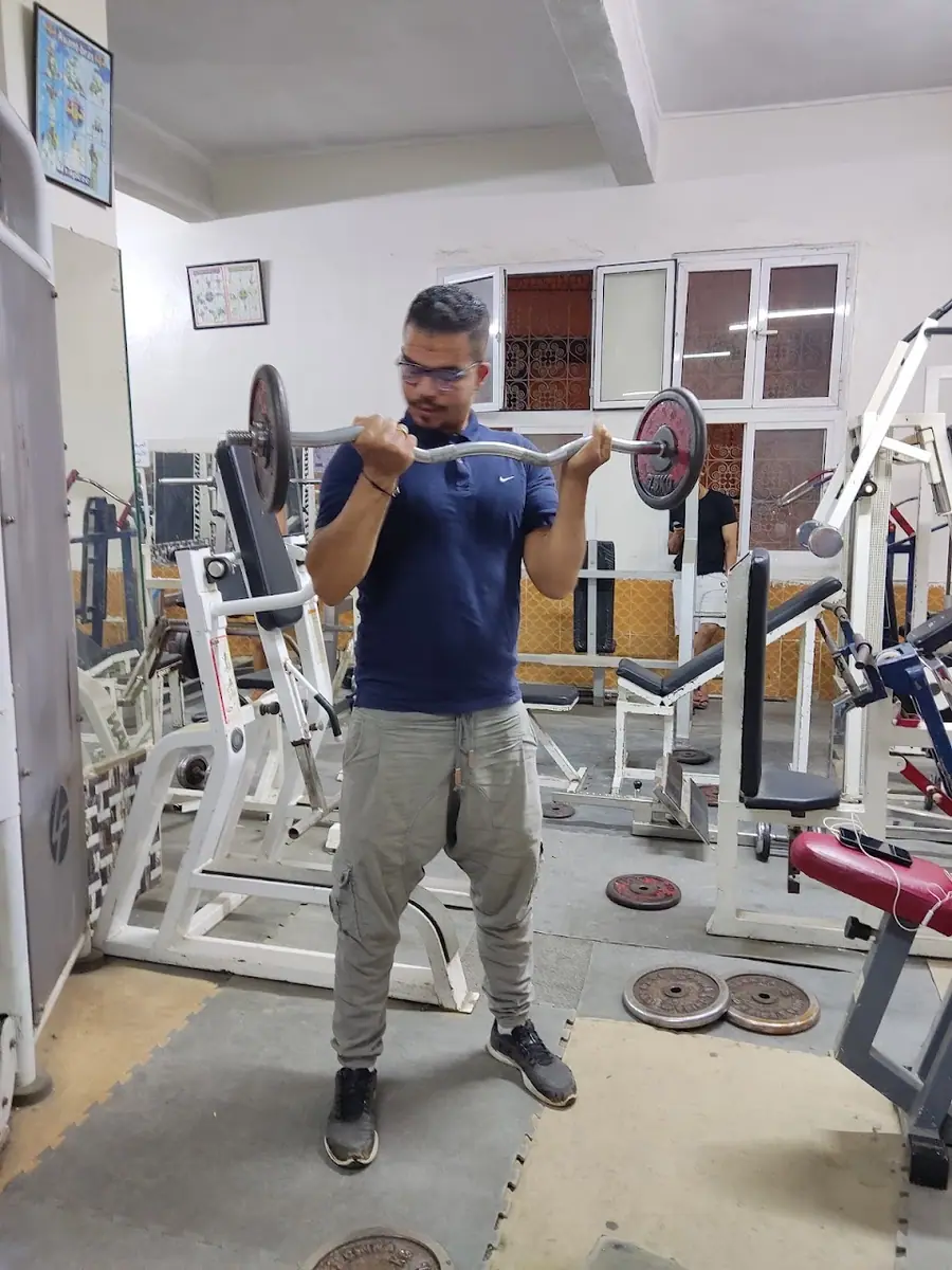 Sports Club · Fitness & Musculation · Fès