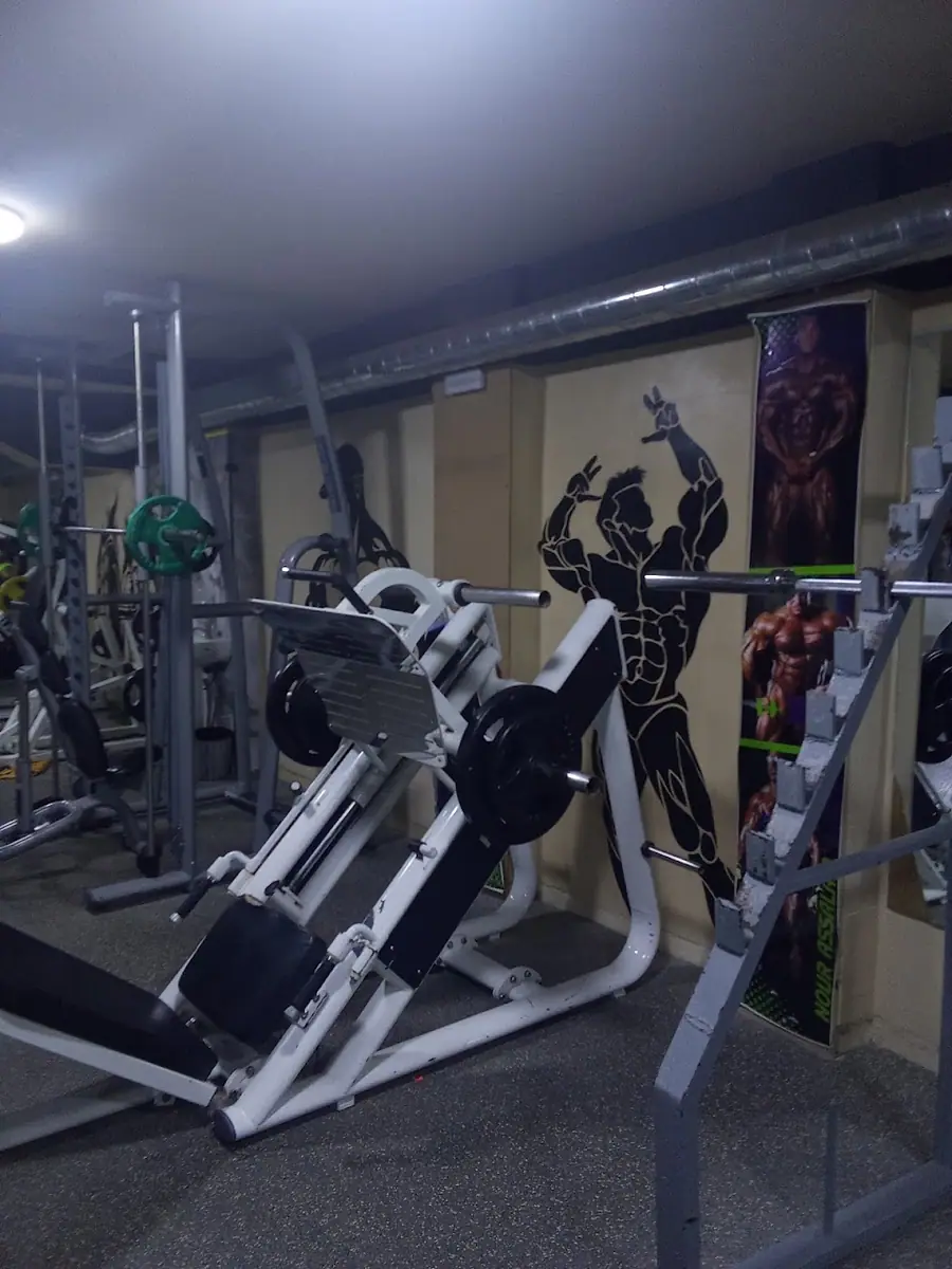 صالة كمال الاجسام · Fitness & Musculation · Fès