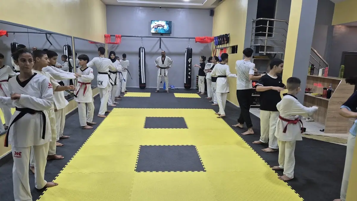 CLUB CODM Kick BOXING/ Taekwondo/Musculation · Boxe · Meknès · photo 3