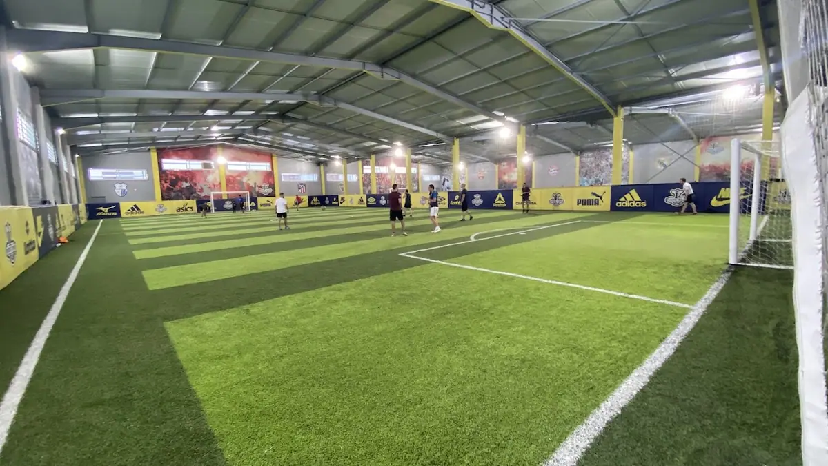 Porte foot stade de futsal privé · Football · Tanger