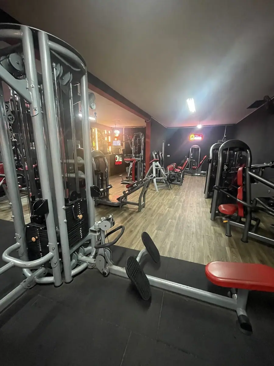 One Fitness · Fitness & Musculation · Rabat