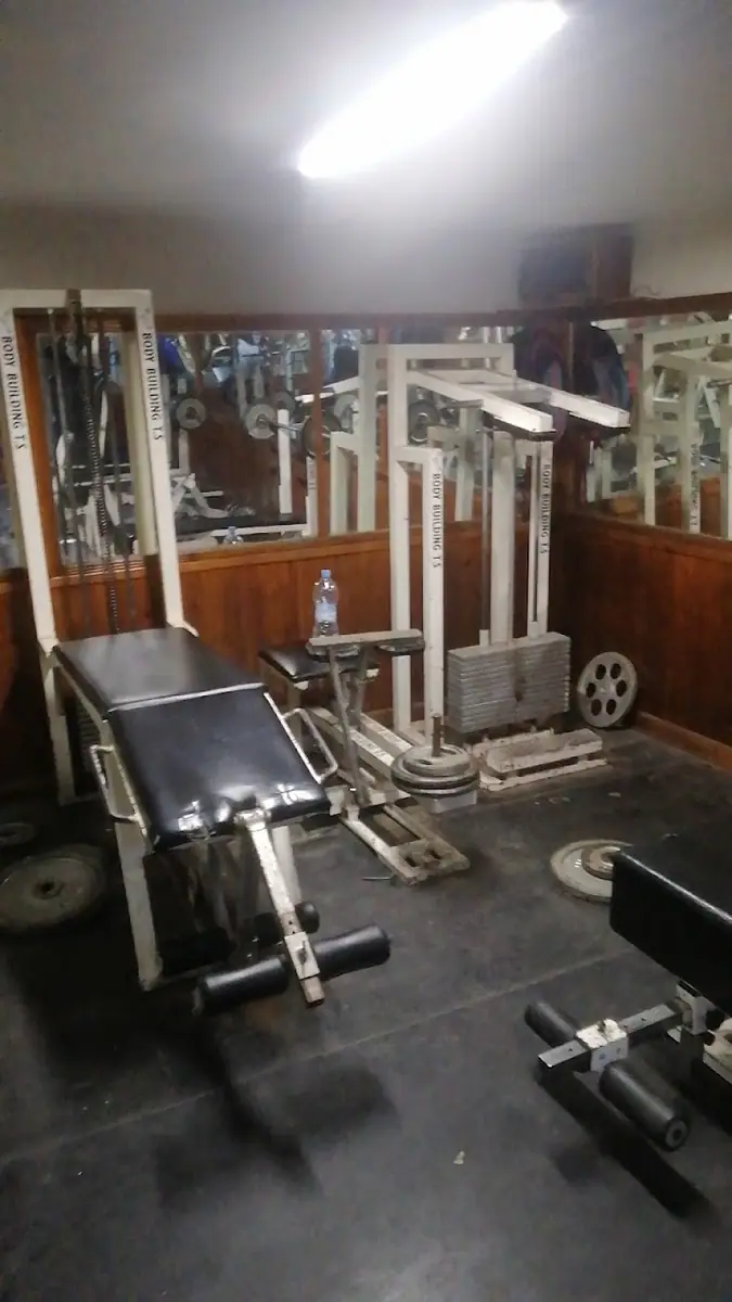 Gym Simo Bodybuilding · اللياقة البدنية · الرباط