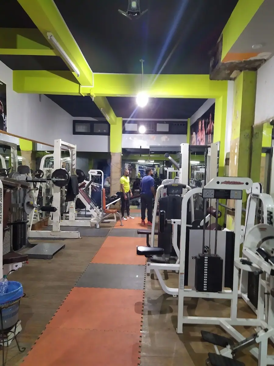 Salle de sport Super forme · Fitness & Musculation · Rabat