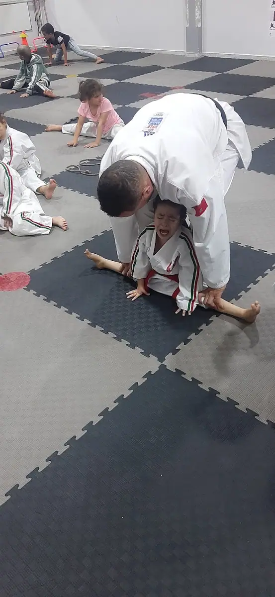 جمعية التنين الذهبي للرياضة · Arts Martiaux · Fès · photo 3