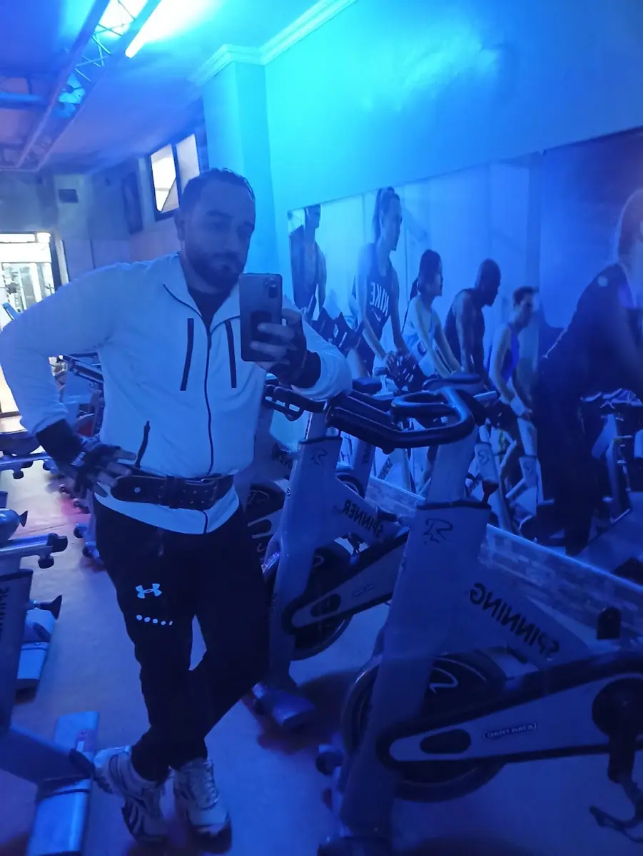 Salle de gym CHAMPION · Fitness & Musculation · Meknès