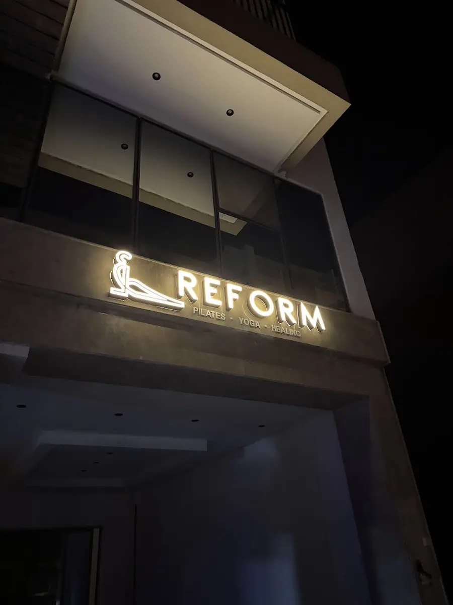 Reform Studio · Yoga & Pilates · Kénitra