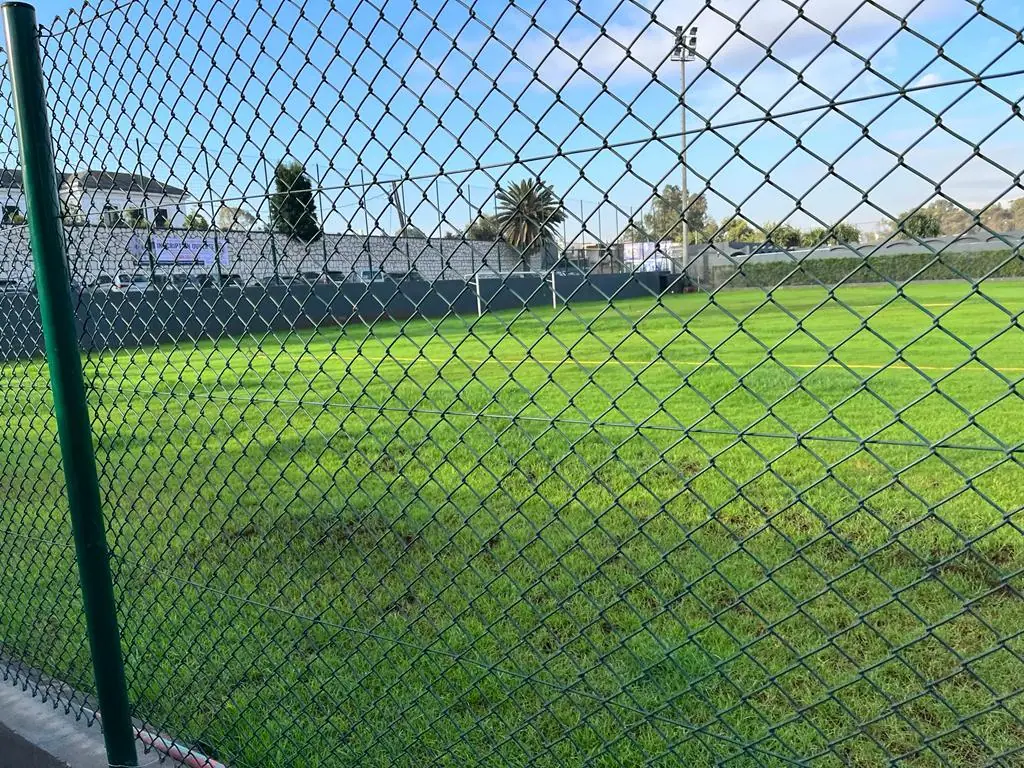 Terrain KAHRAMA ancien · Football · Casablanca · photo 3