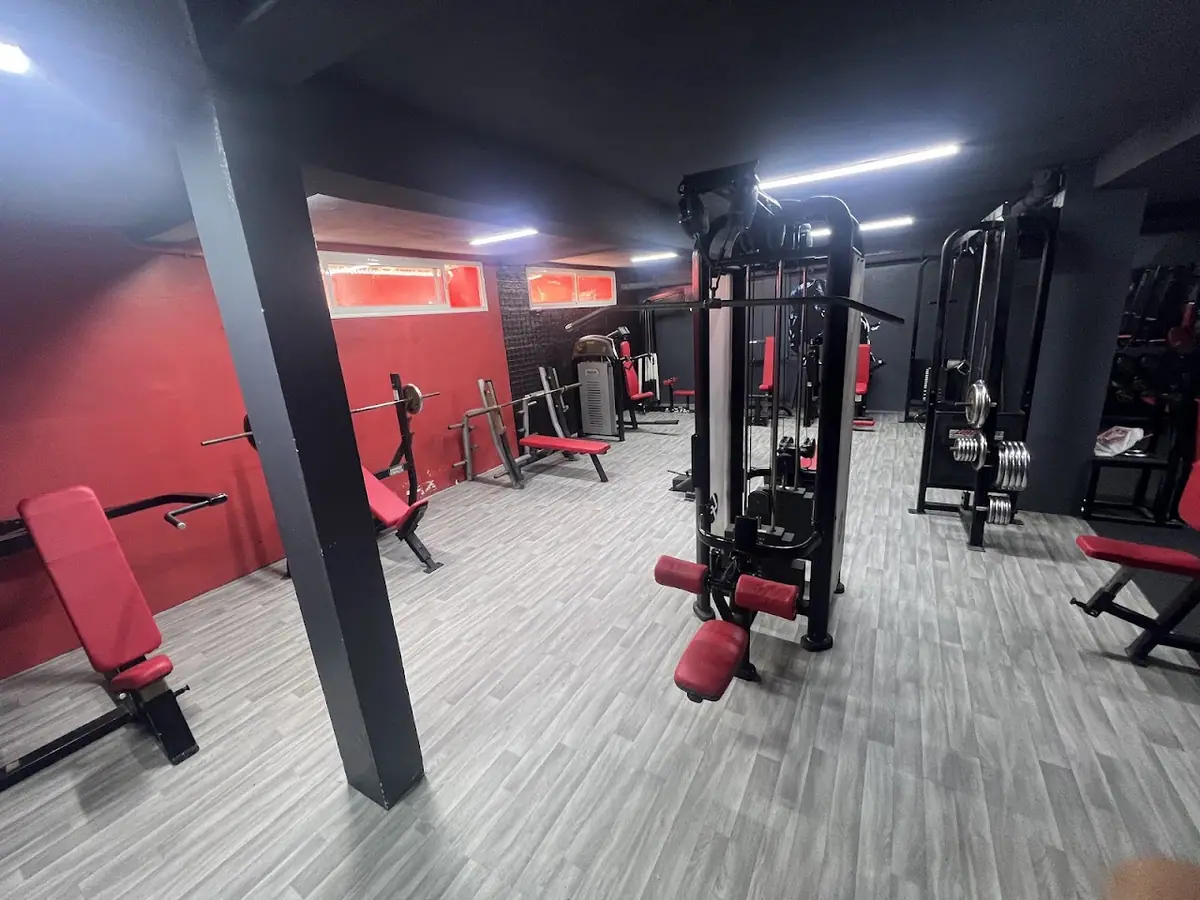 Strong Bull Gym · Fitness & Musculation · Casablanca
