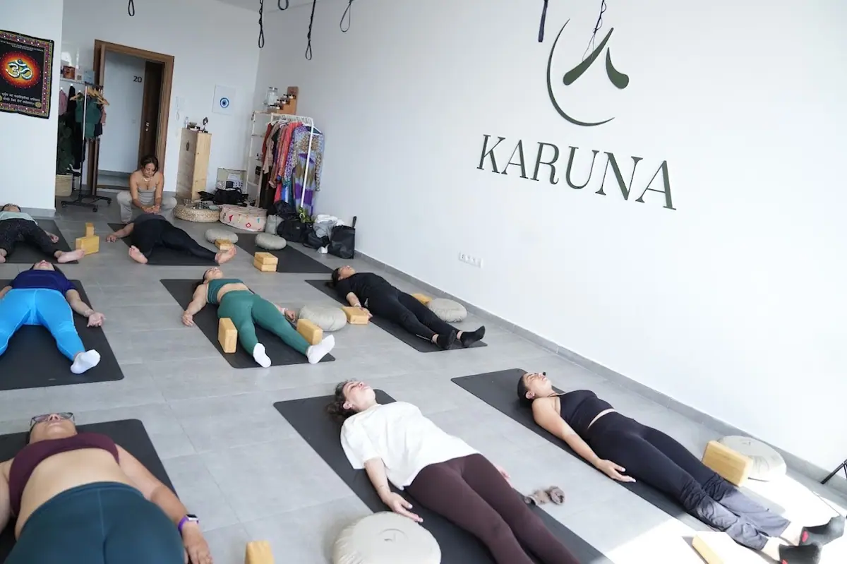 Karuna Studio - Yoga, Pilates, Aérien Soins Holistiques · Yoga & Pilates · Casablanca · photo 3