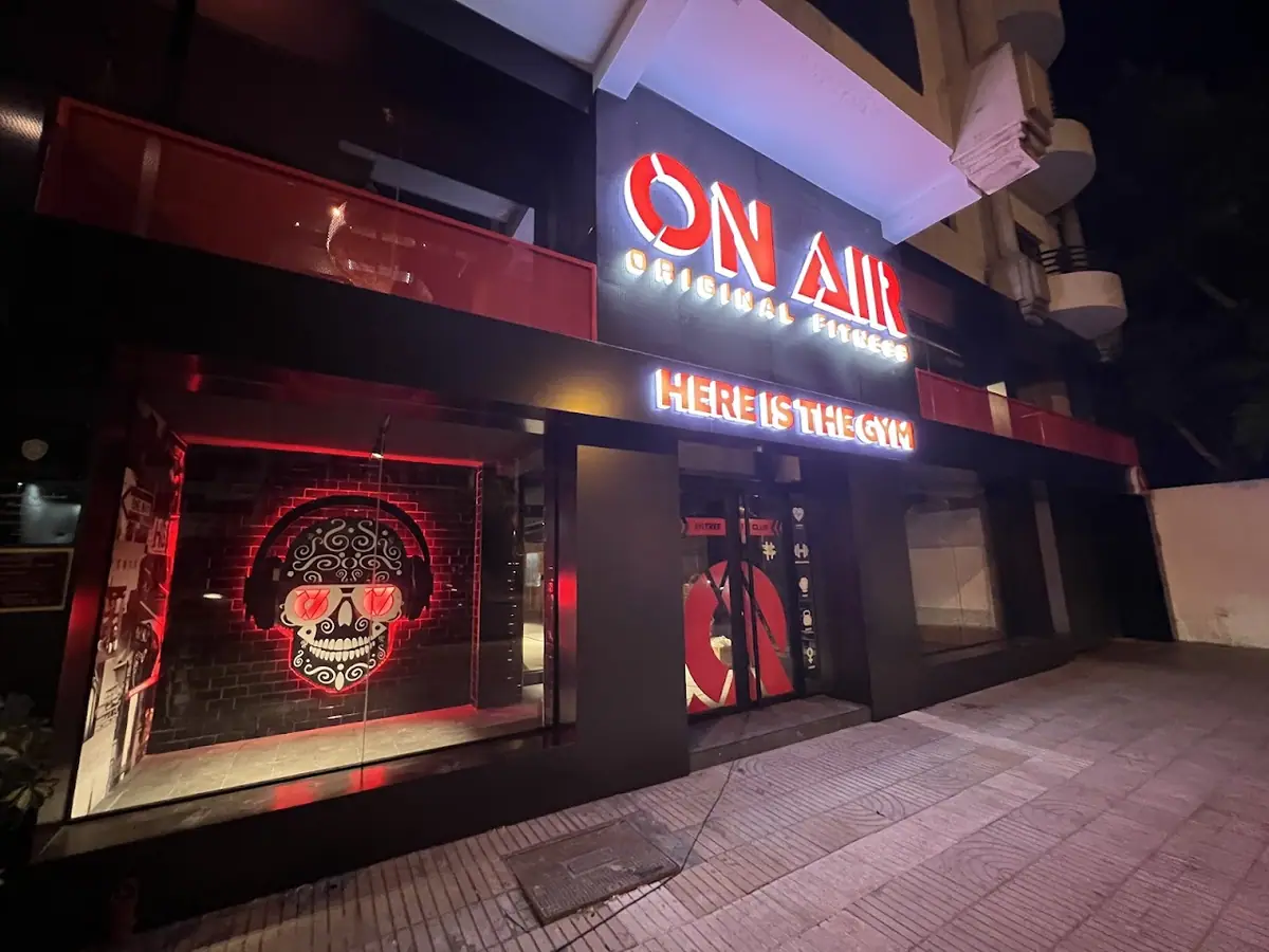 Salle de sport Casablanca - ON AIR ZERKTOUNI · Fitness & Musculation · Casablanca
