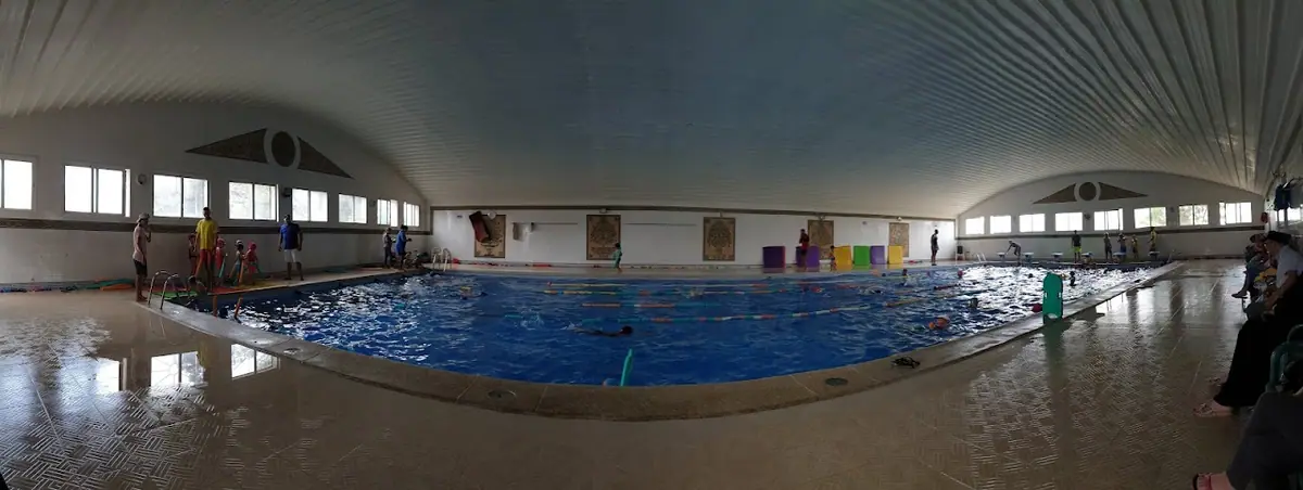 Piscine couvert isly golf · Fitness & Musculation · Oujda