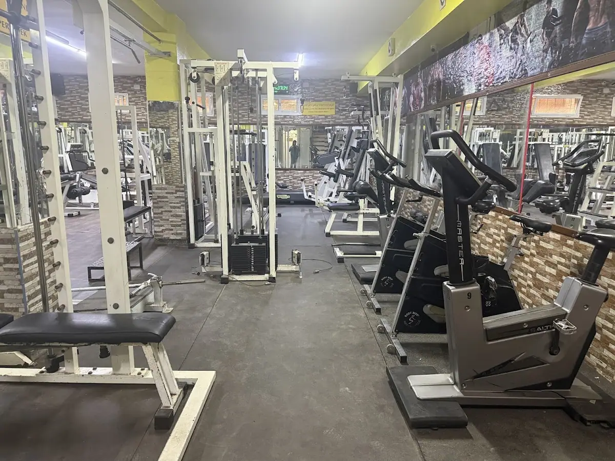 Salle jawad abtal salam · Fitness & Musculation · Casablanca