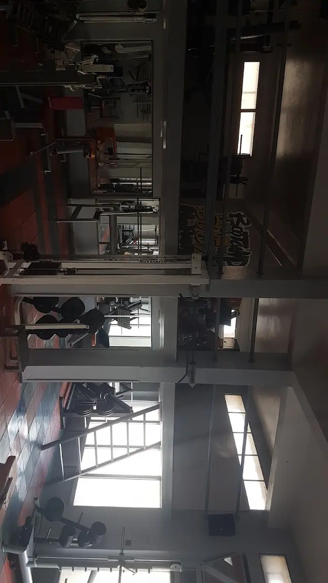 Association hatim - salle de sport (bodybluiding,fitness,aerobic) · Fitness & Musculation · Khouribga · photo 2
