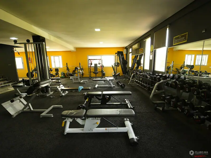 AdriGym Akesbi: Salle de sport, Centre de Fintess, Piscine couvert, Sauna à Akesbi Fès · Fitness & Musculation · Fès · photo 3